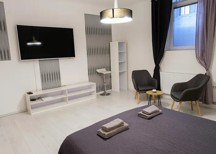 Lovely Nest Apartman